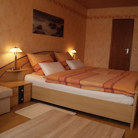 Pension Huhn Angersbach Экстерьер фото
